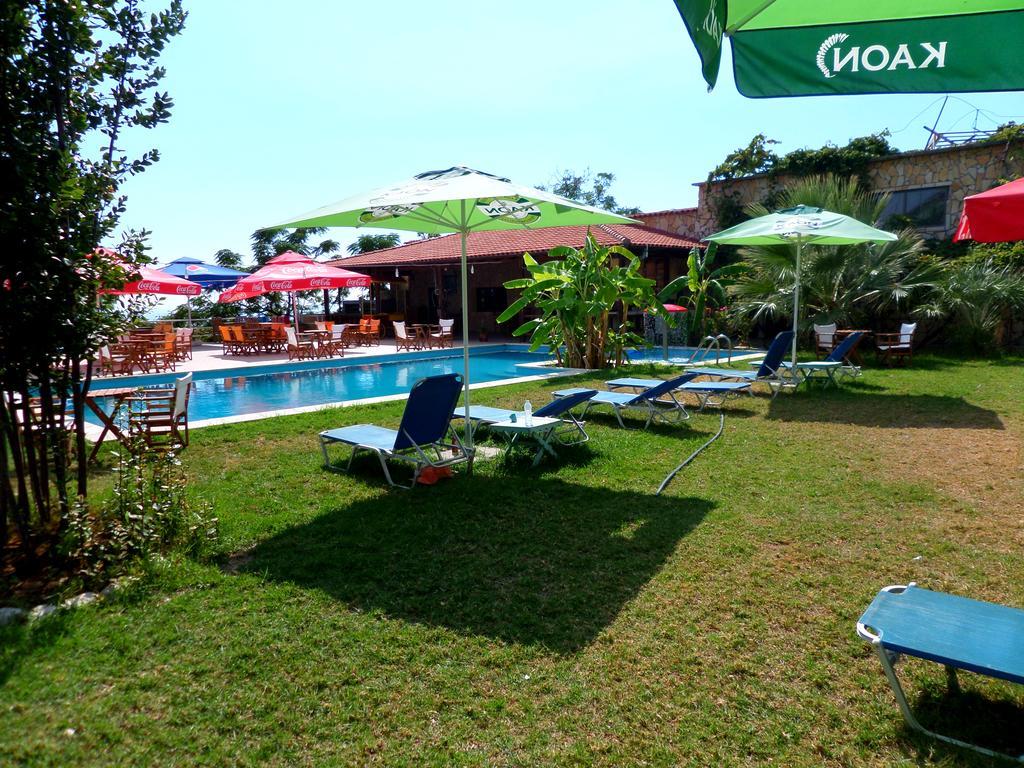 Hotel Belle Vue Dhermi Ngoại thất bức ảnh